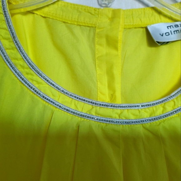 Size 8, 100% cotton,  yellow top 💛 - Picture 3 of 10